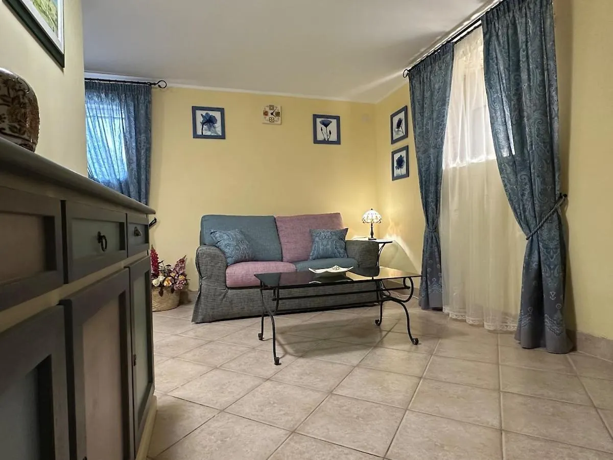 Casa Vacanza L'Oasi Salzano 0*,  Italy