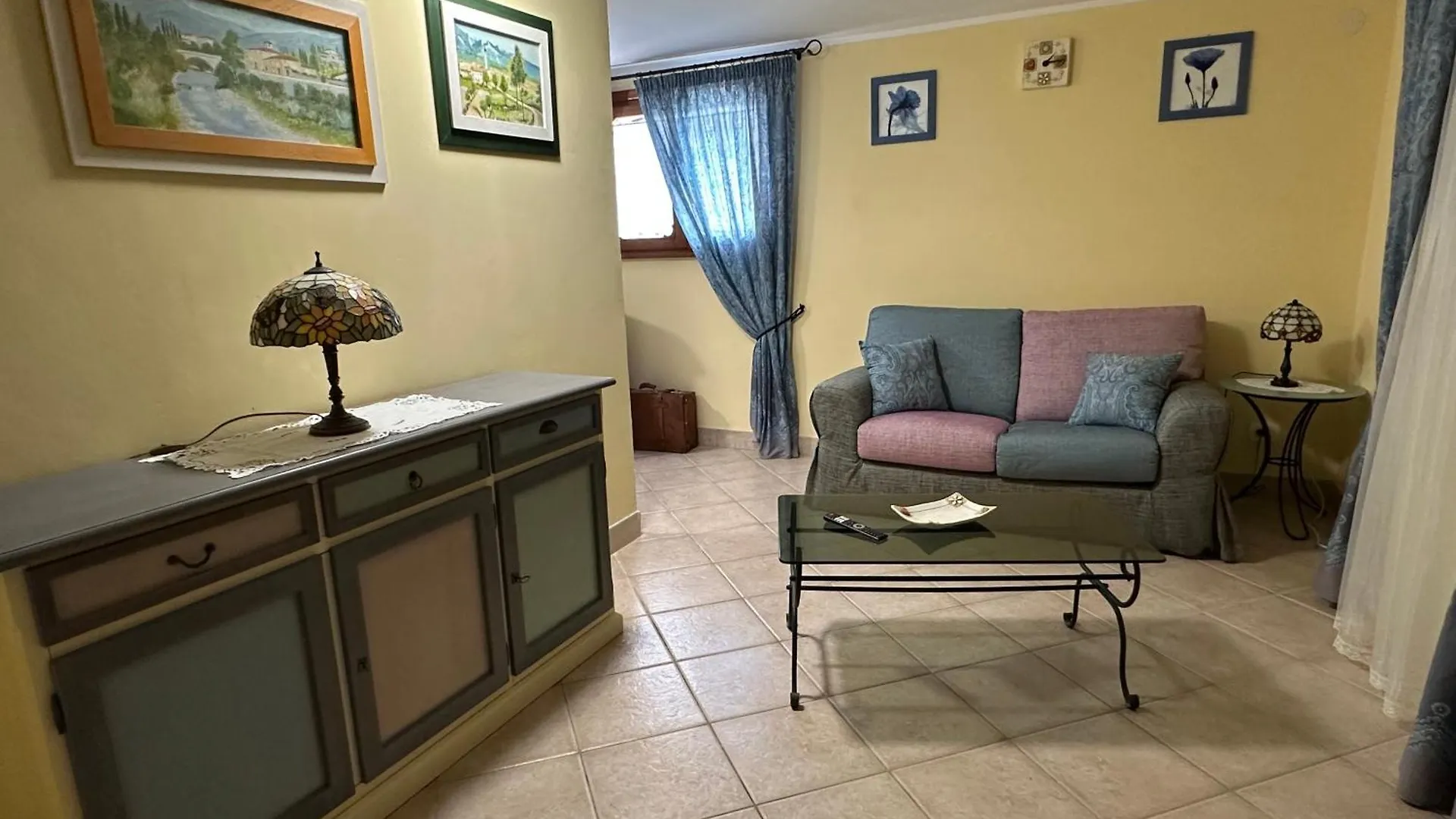 Casa Vacanza L'Oasi Salzano 0*,