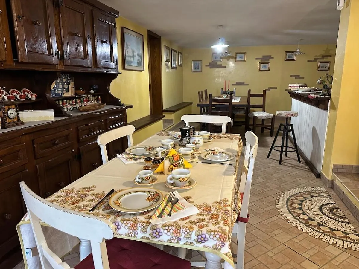 Tatil Evi Casa Vacanza L'Oasi Salzano İtalya